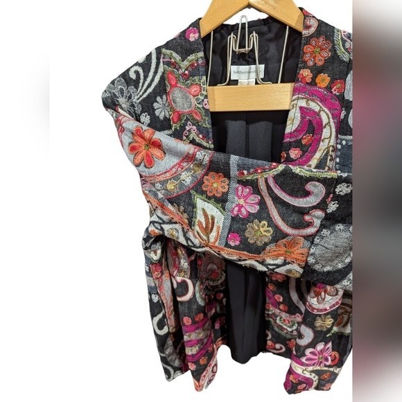 Soft Surroundings 100% Wool Embroidered Jacket Size Medium - Picture 3 of 7